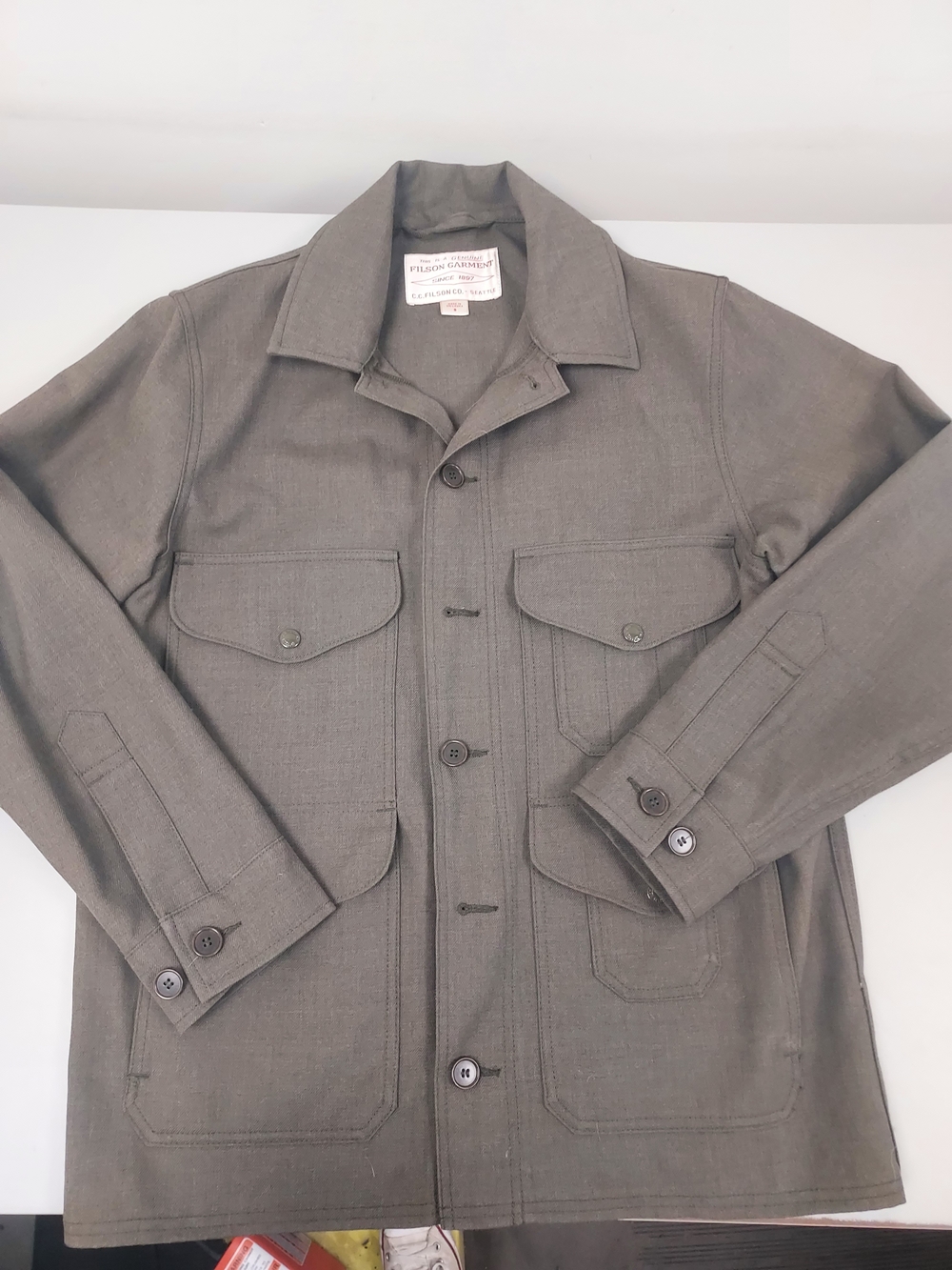 Filson Men's Olive 100% Wool Utility Jacket